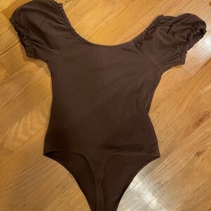 American Eagle Outfitters Chocolate Brown Puff Sleeve Bodysuit Small
